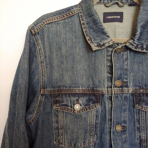 J. Crew medium wash jean jacket Medium - Picture 2 of 9